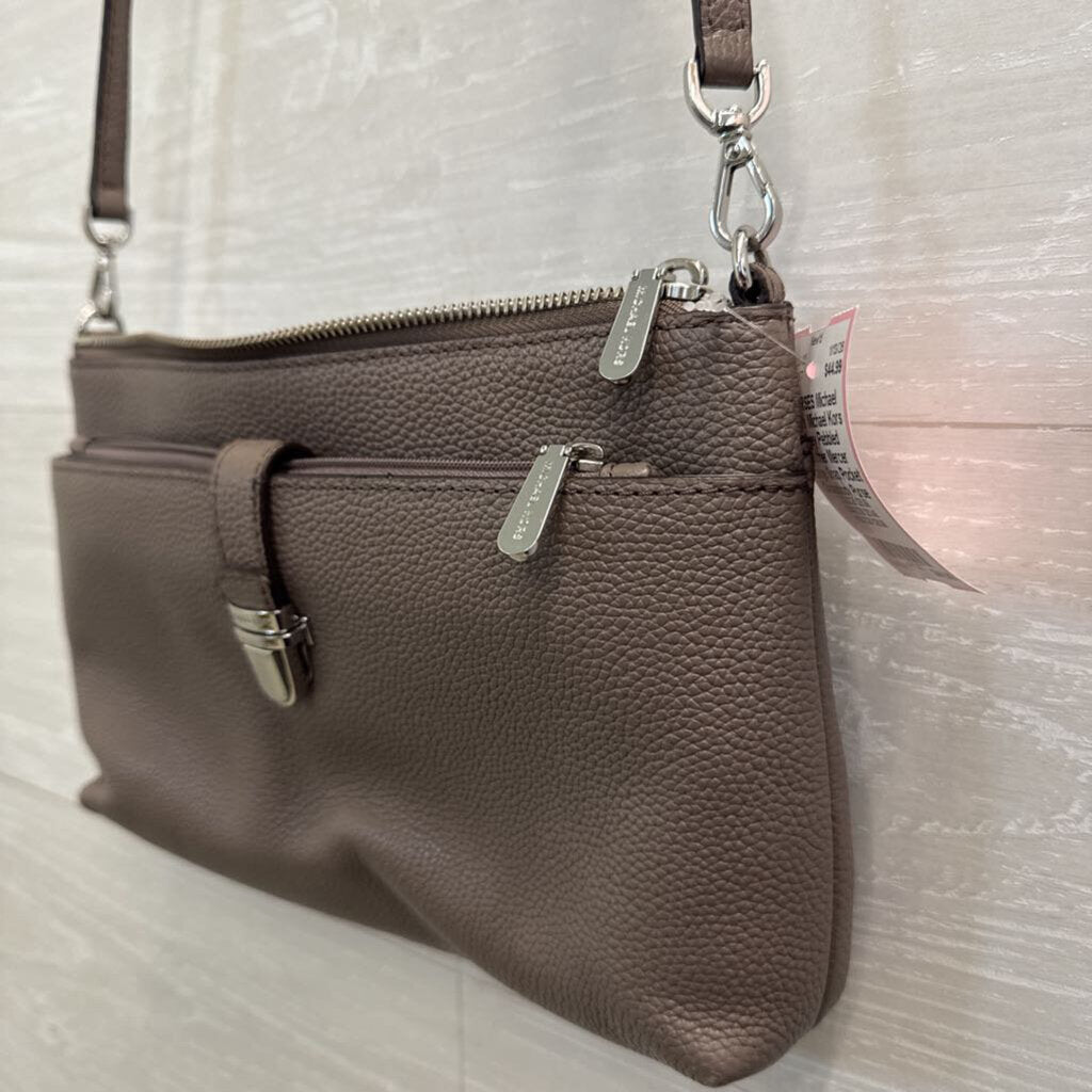 Michael Kors Grey Pebbled Leather Mercer Large Snap Pocket Crossbody Purse
