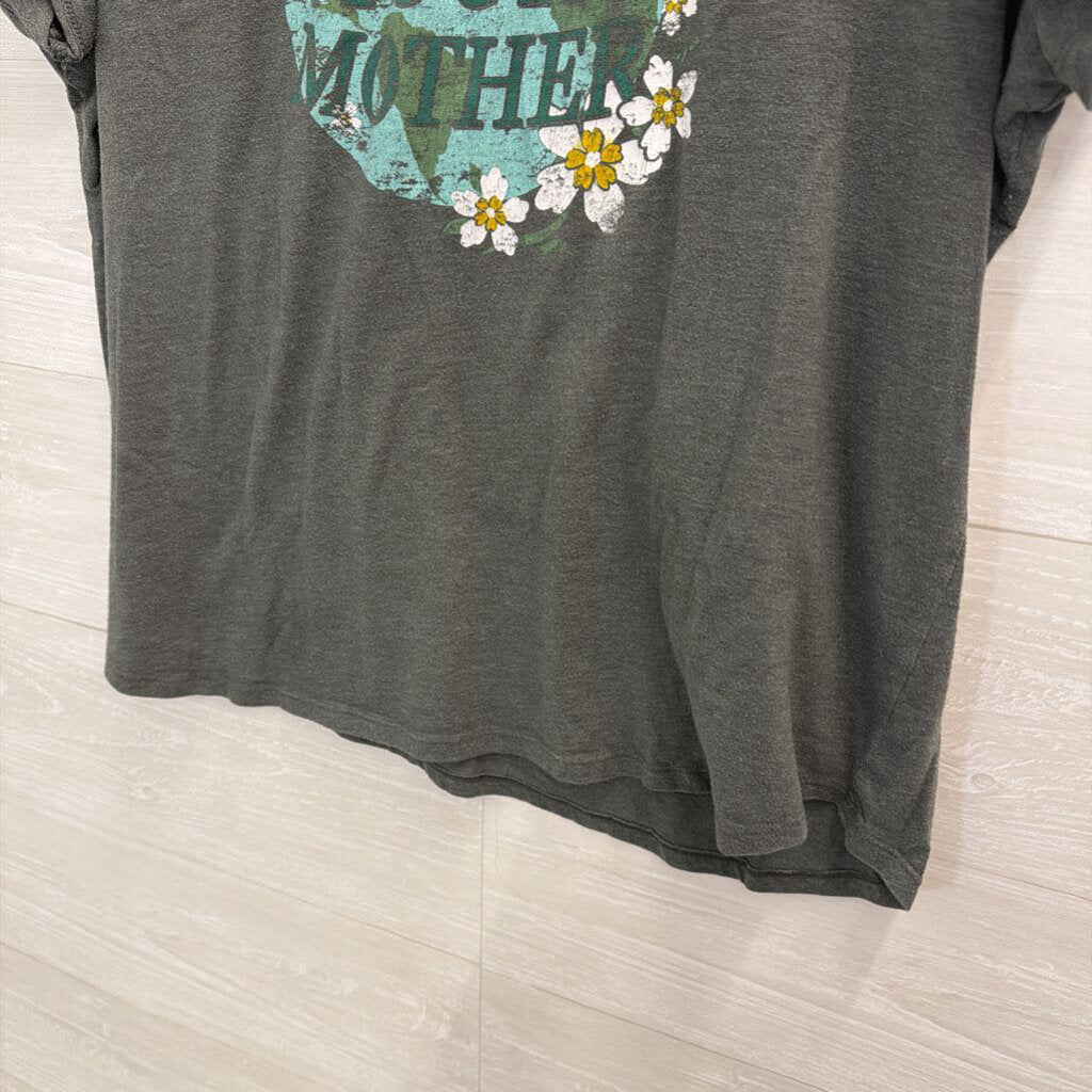 Sonoma Grey Love Your Mother Short Sleeve Graphic Tee XXL