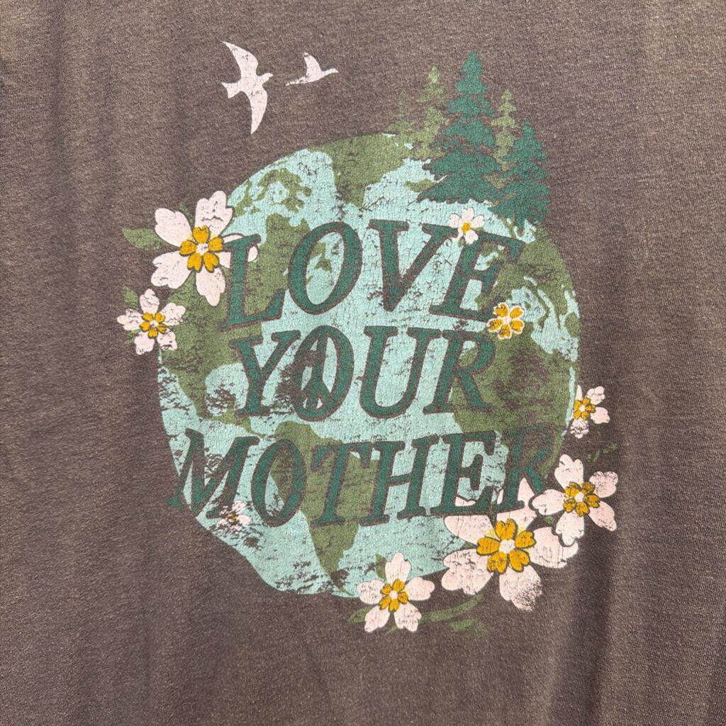 Sonoma Grey Love Your Mother Short Sleeve Graphic Tee XXL