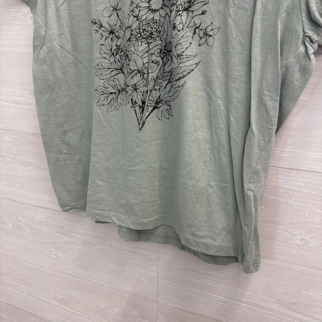 Doe Blue/ Black Floral Short Sleeve Graphic Tee Extra Large