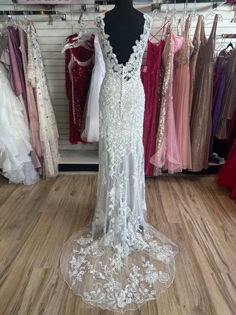 Oyster/ Ivory Beaded Lace V Neck Bridal Gown 14