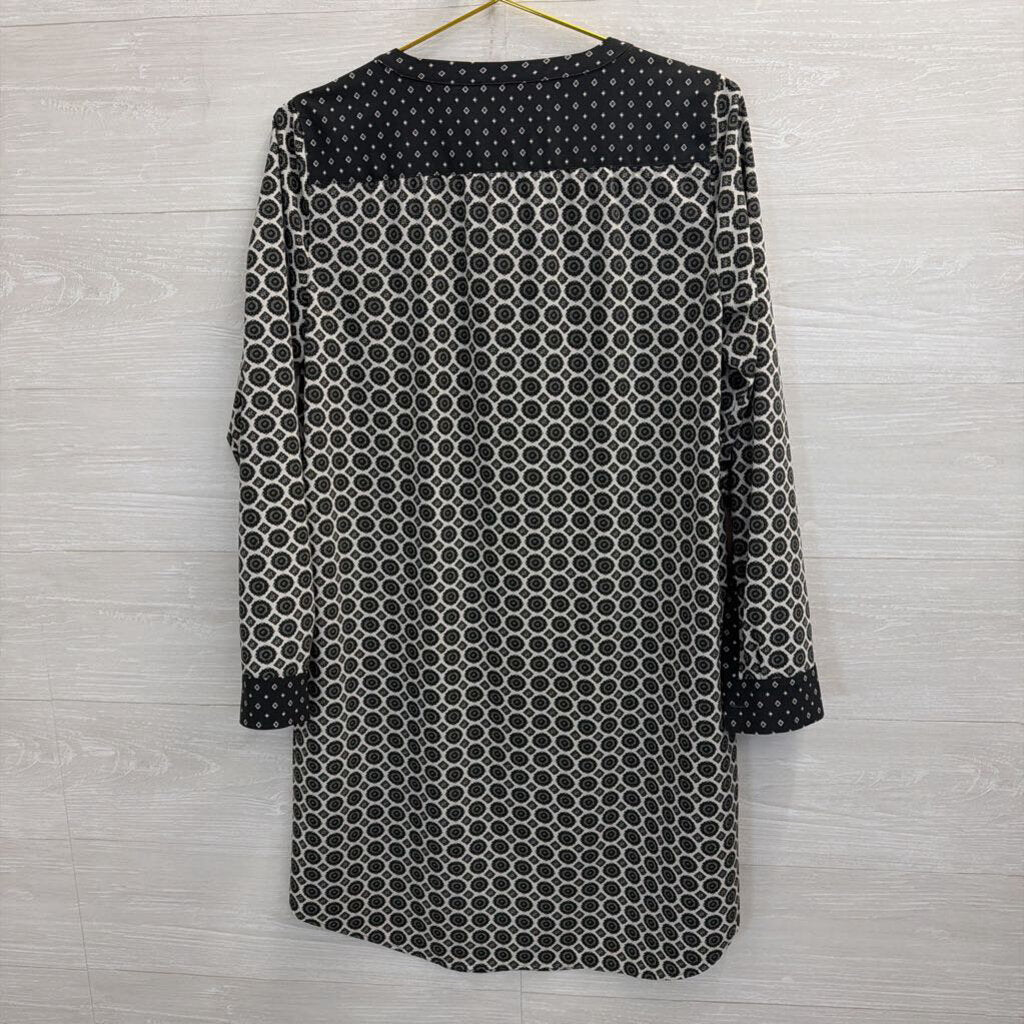 Loft Grey/ White Print Long Sleeve Shift Dress Small