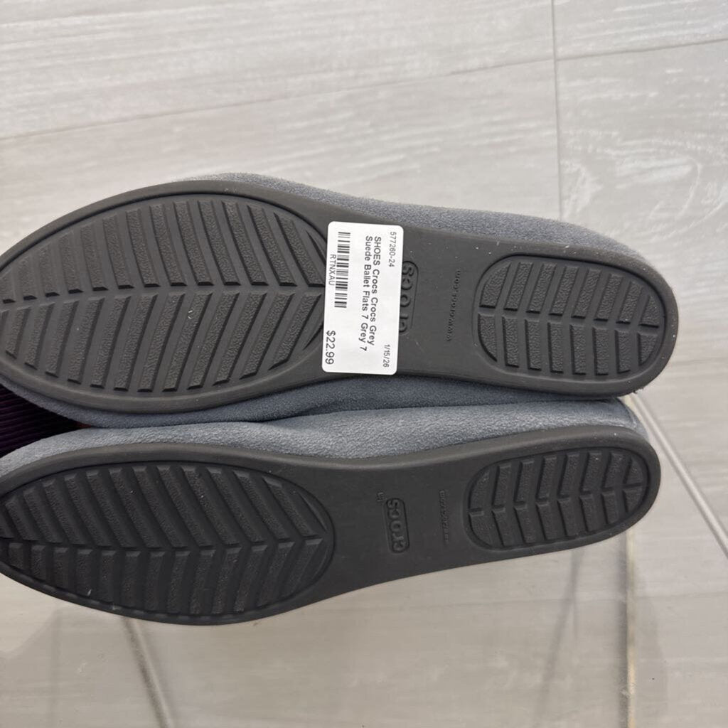 Crocs Grey Suede Ballet Flats 7