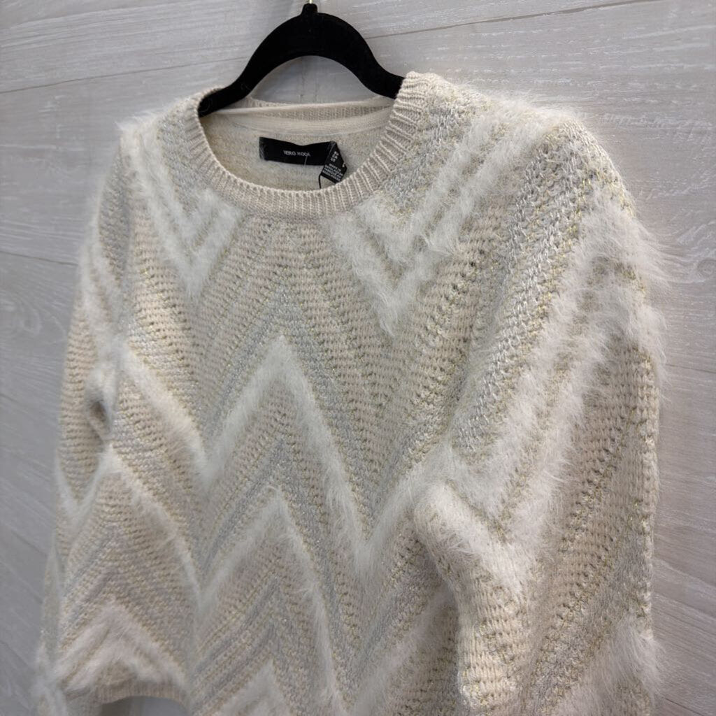 Vero Moda White/ Metallic Gold/ Silver Thread Cropped Sweater Small