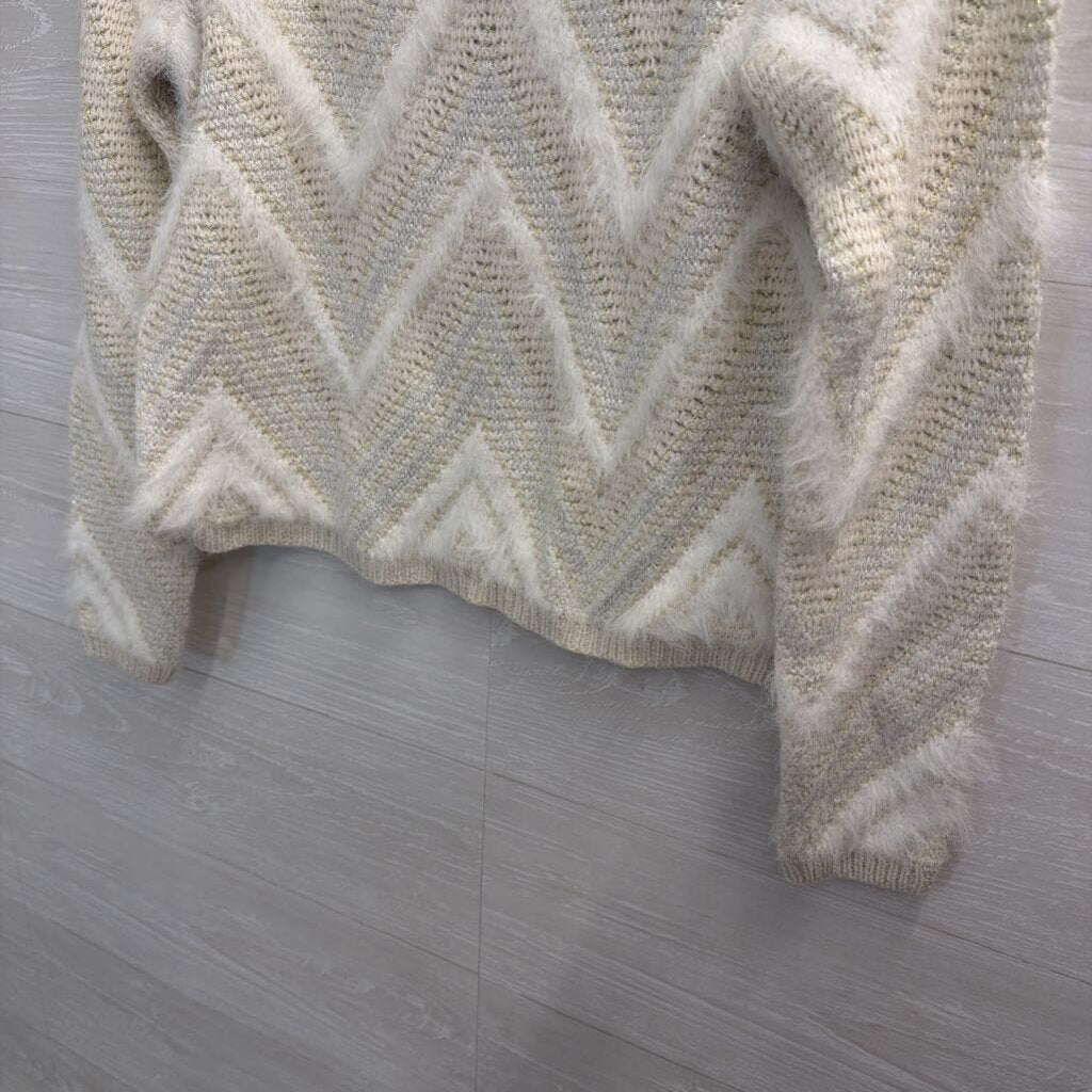 Vero Moda White/ Metallic Gold/ Silver Thread Cropped Sweater Small