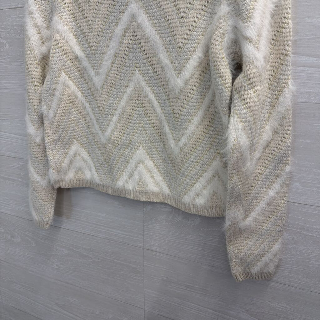 Vero Moda White/ Metallic Gold/ Silver Thread Cropped Sweater Small