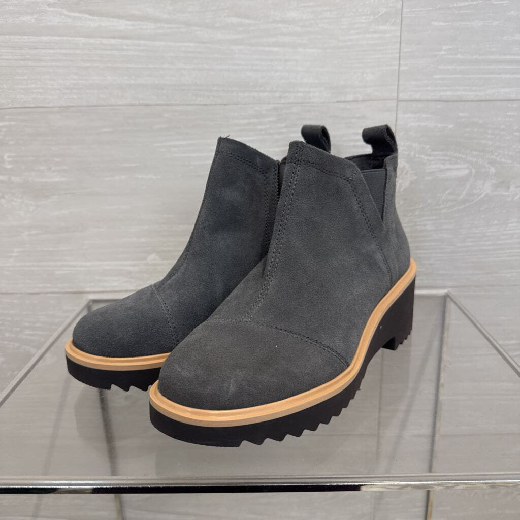 Toms Grey Suede Maude Ankle Booties 5.5