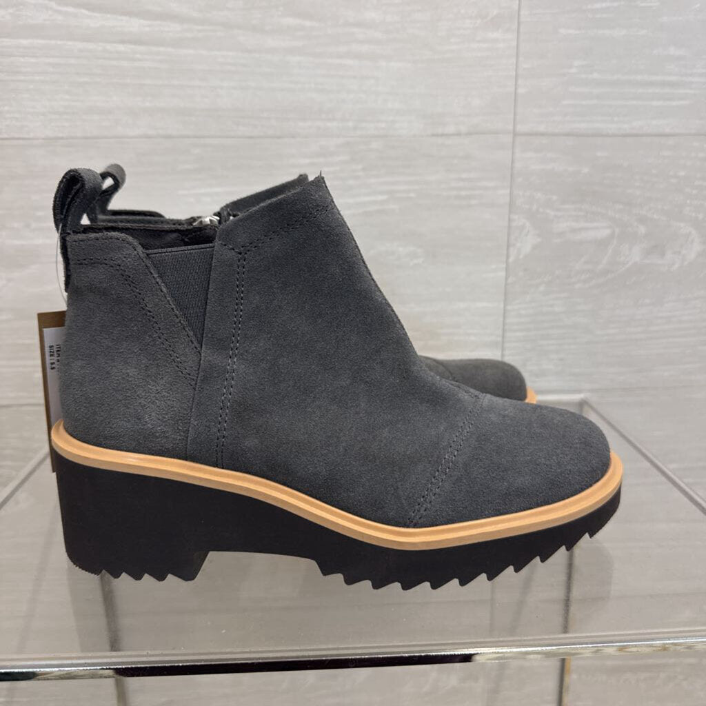 Toms Grey Suede Maude Ankle Booties 5.5