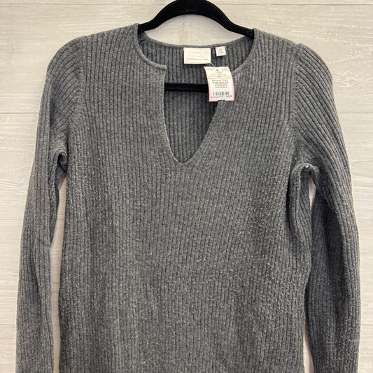 Anthropologie Grey Knit Notched V Neck Sweater Extra Small