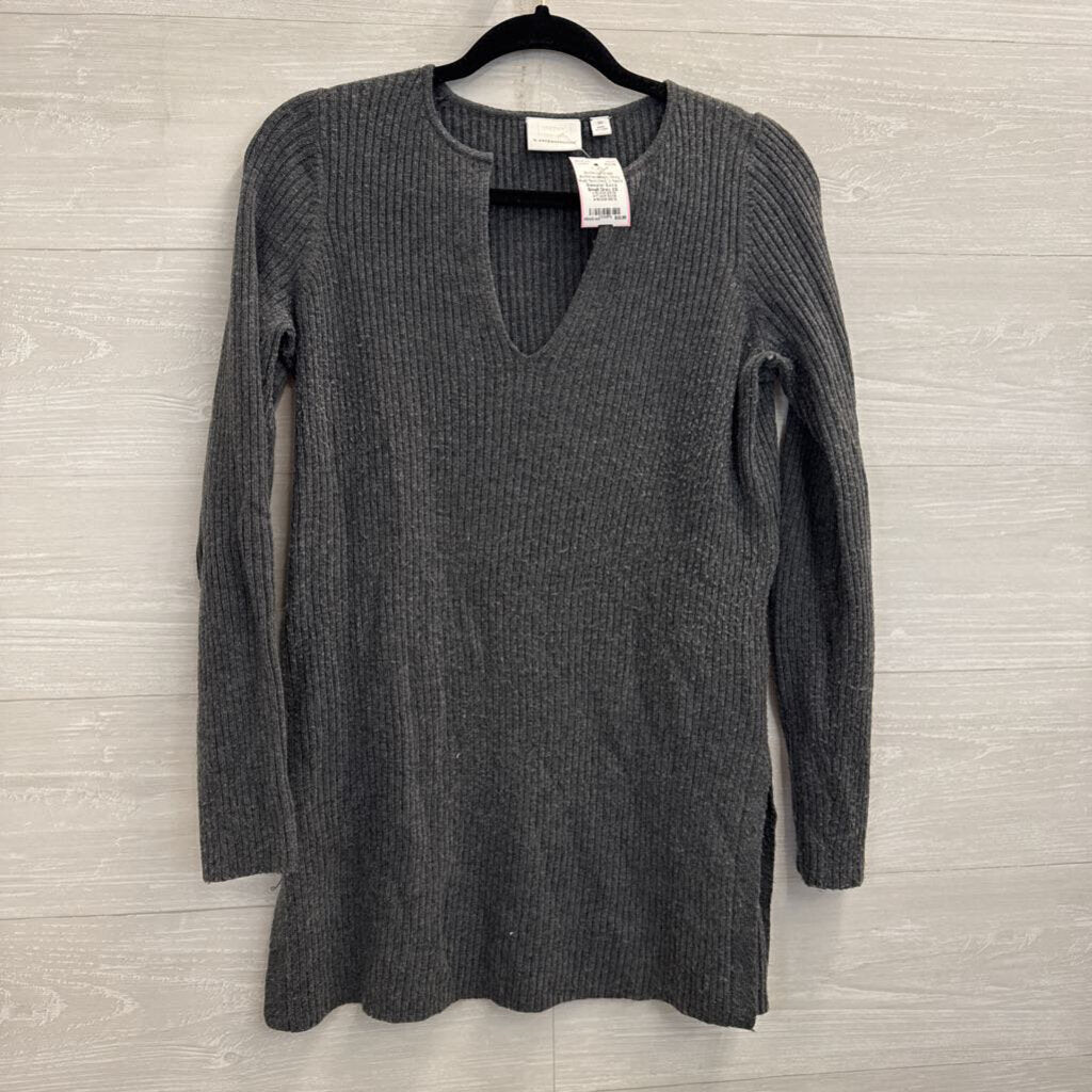 Anthropologie Grey Knit Notched V Neck Sweater Extra Small