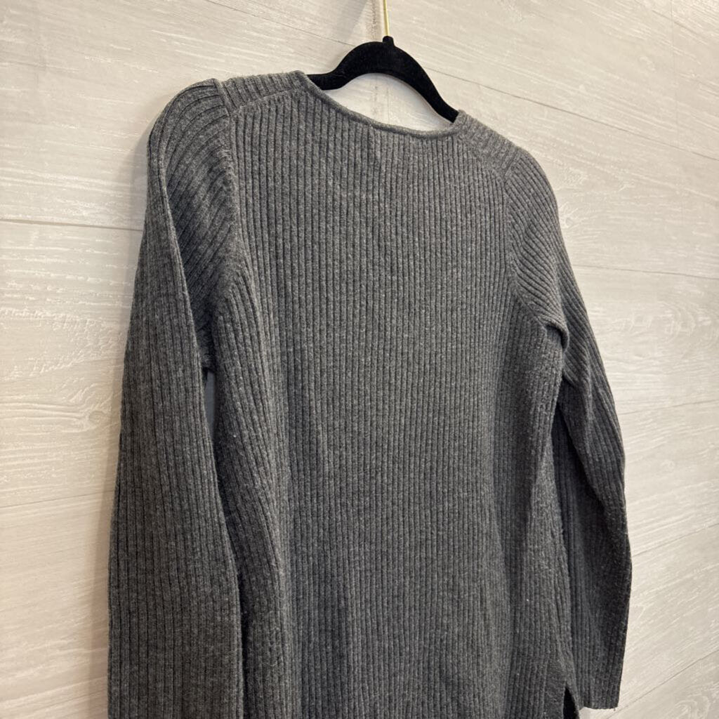 Anthropologie Grey Knit Notched V Neck Sweater Extra Small