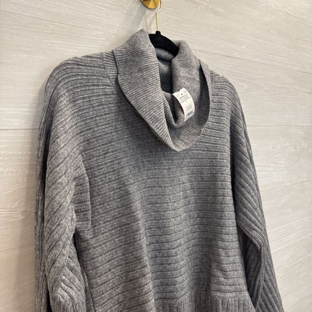 Moth Grey Turtleneck Sweater Small