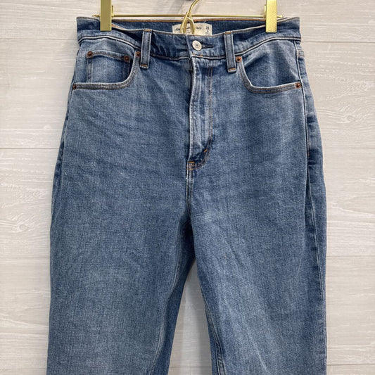 Abercrombie and Fitch Medium Wash The Slim Straight Ultra High Rise Jeans 26 Long
