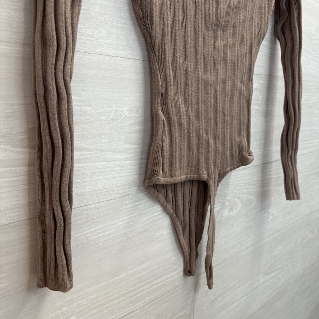 Abercrombie and Fitch Brown Mock Neck Long Sleeve Bodysuit Small