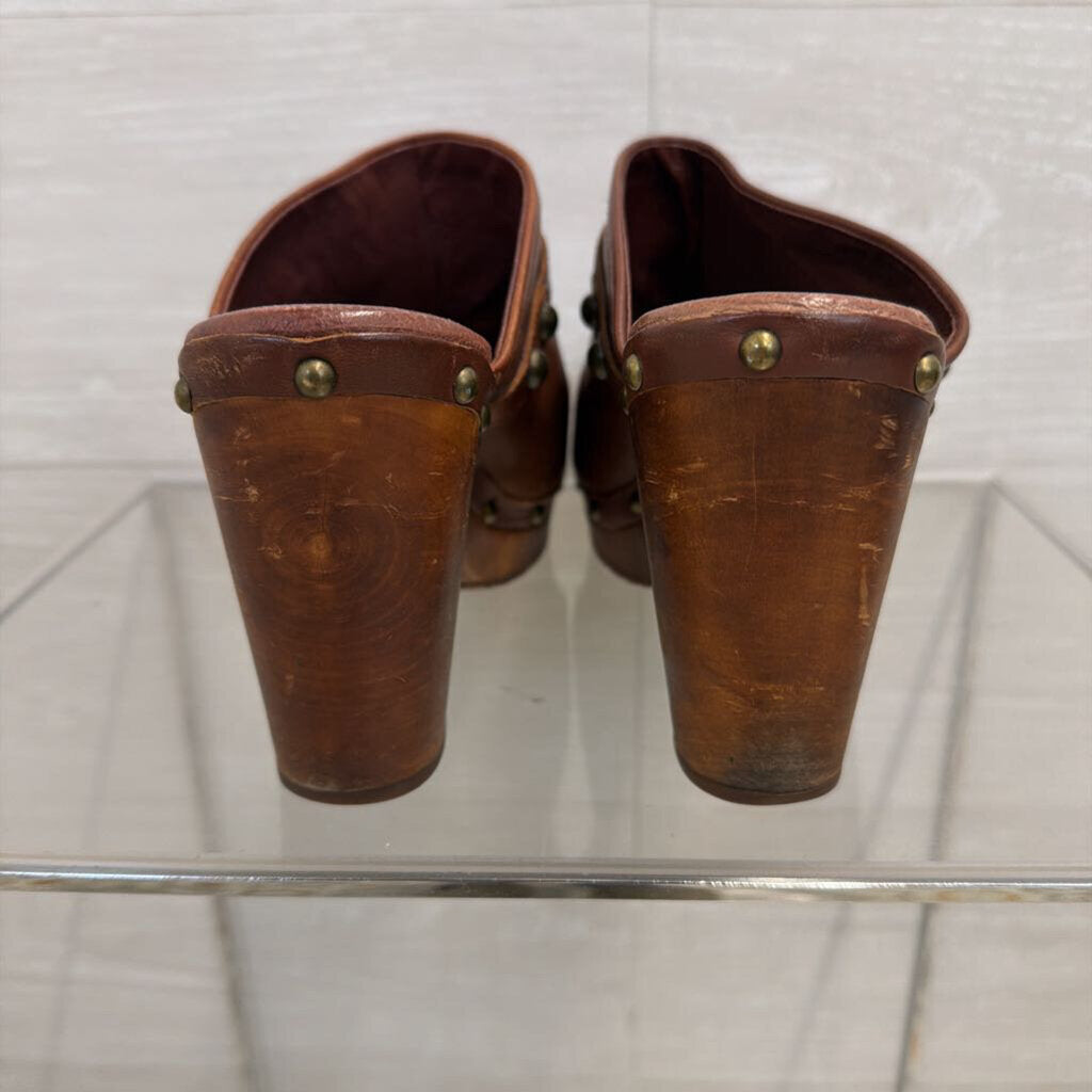 Ugg Brown Leather Jolene Clogs 10