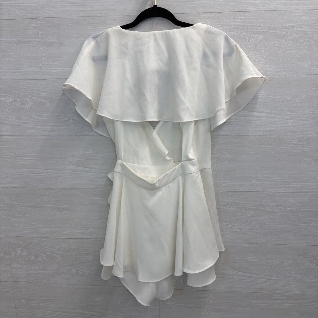 Do Be White Ruffle Detail Short Sleeve Wrap Romper Medium