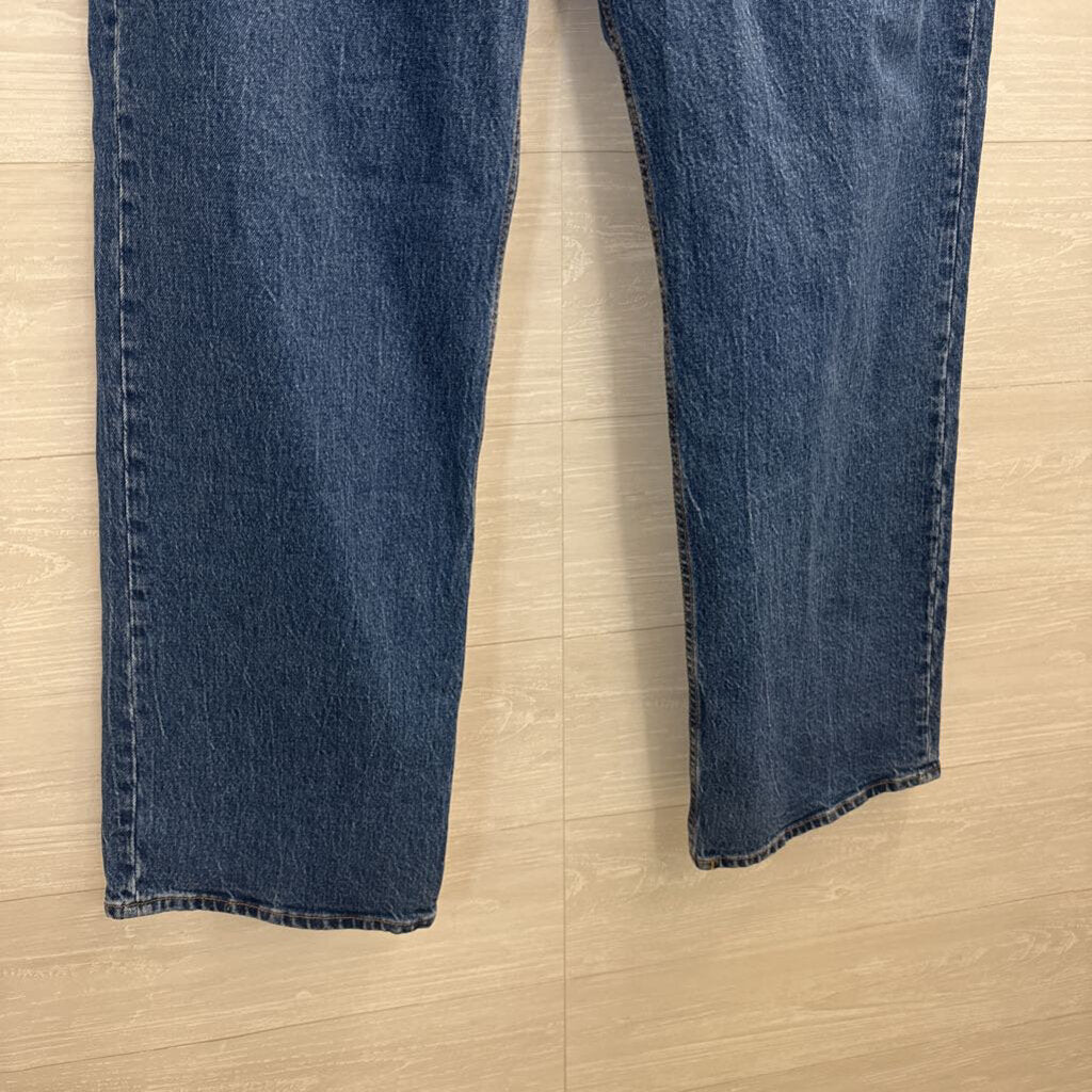 Abercrombie and Fitch Dark Wash The 90s Relaxed High Rise Jeans 30