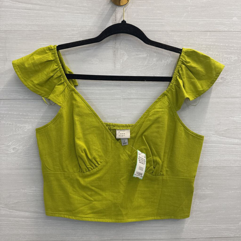 Green Flutter Short Sleeve Crop Top Small