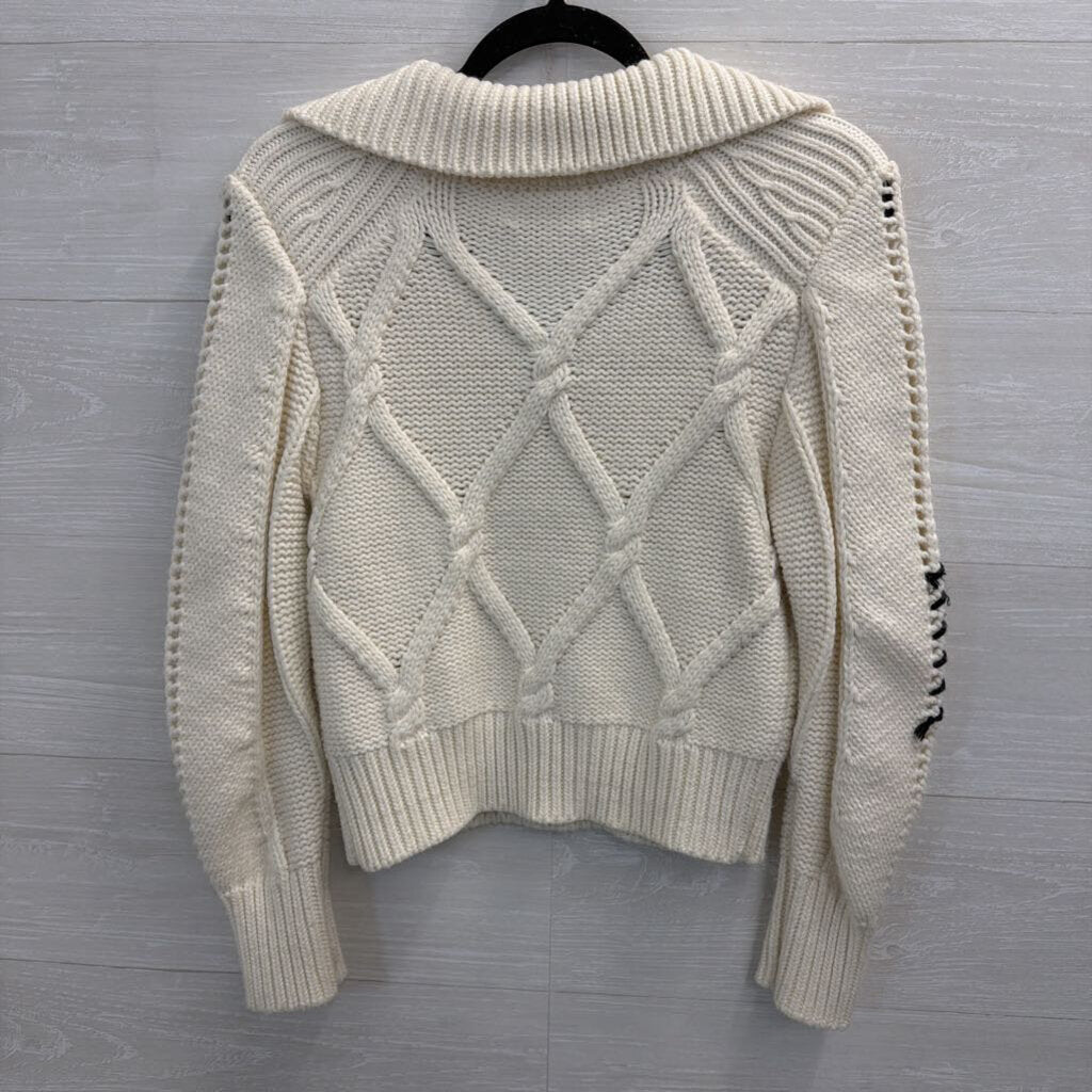 En Saison White/ Black Contrast Stitch Cropped Sweater Top Extra Small