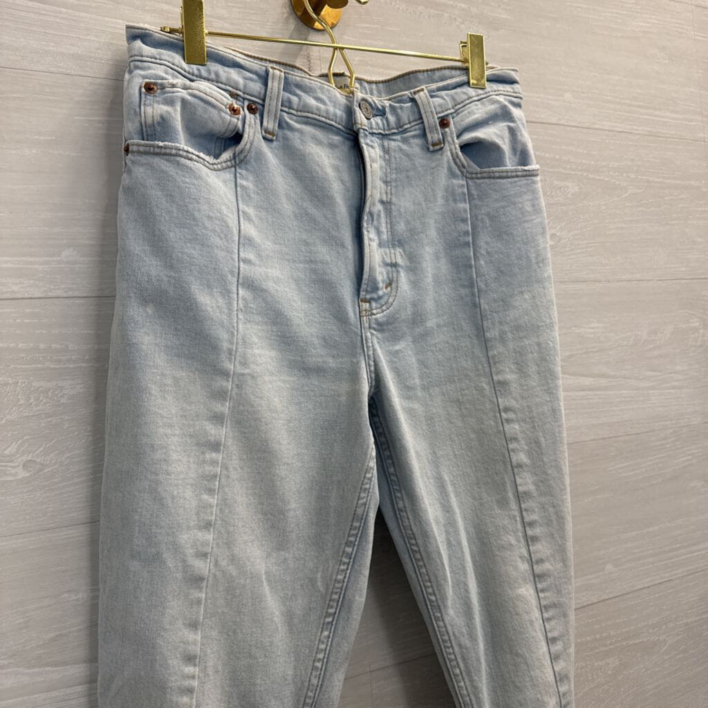 Abercrombie and Fitch Light Wash The Skinny High Rise Jeans 29