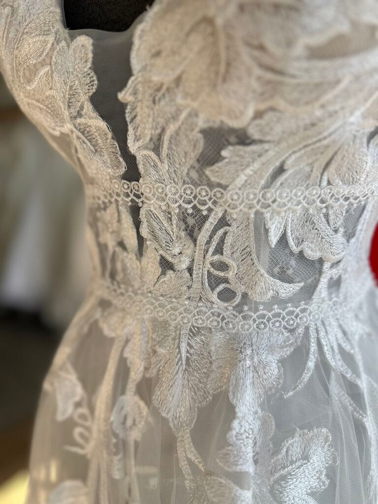 Allure Wilderly Bride Adara Bridal Dress 10