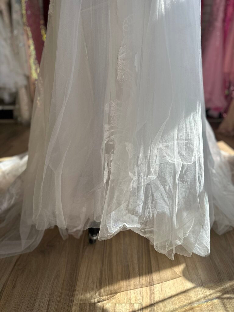Allure Wilderly Bride Adara Bridal Dress 10