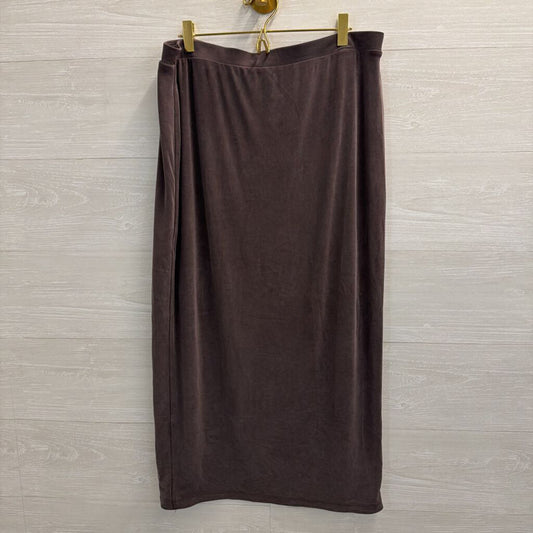 Lululemon Grey Softstreme Midi Skirt Extra Large