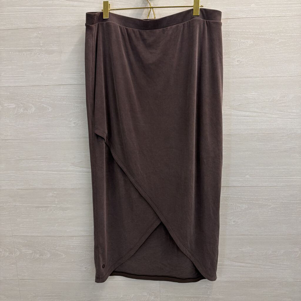 Lululemon Grey Softstreme Midi Skirt Extra Large