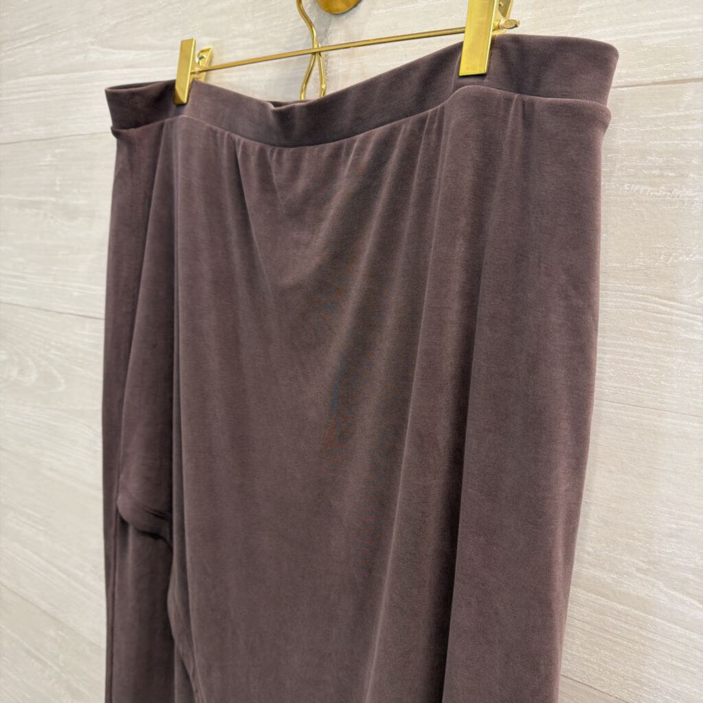 Lululemon Grey Softstreme Midi Skirt Extra Large