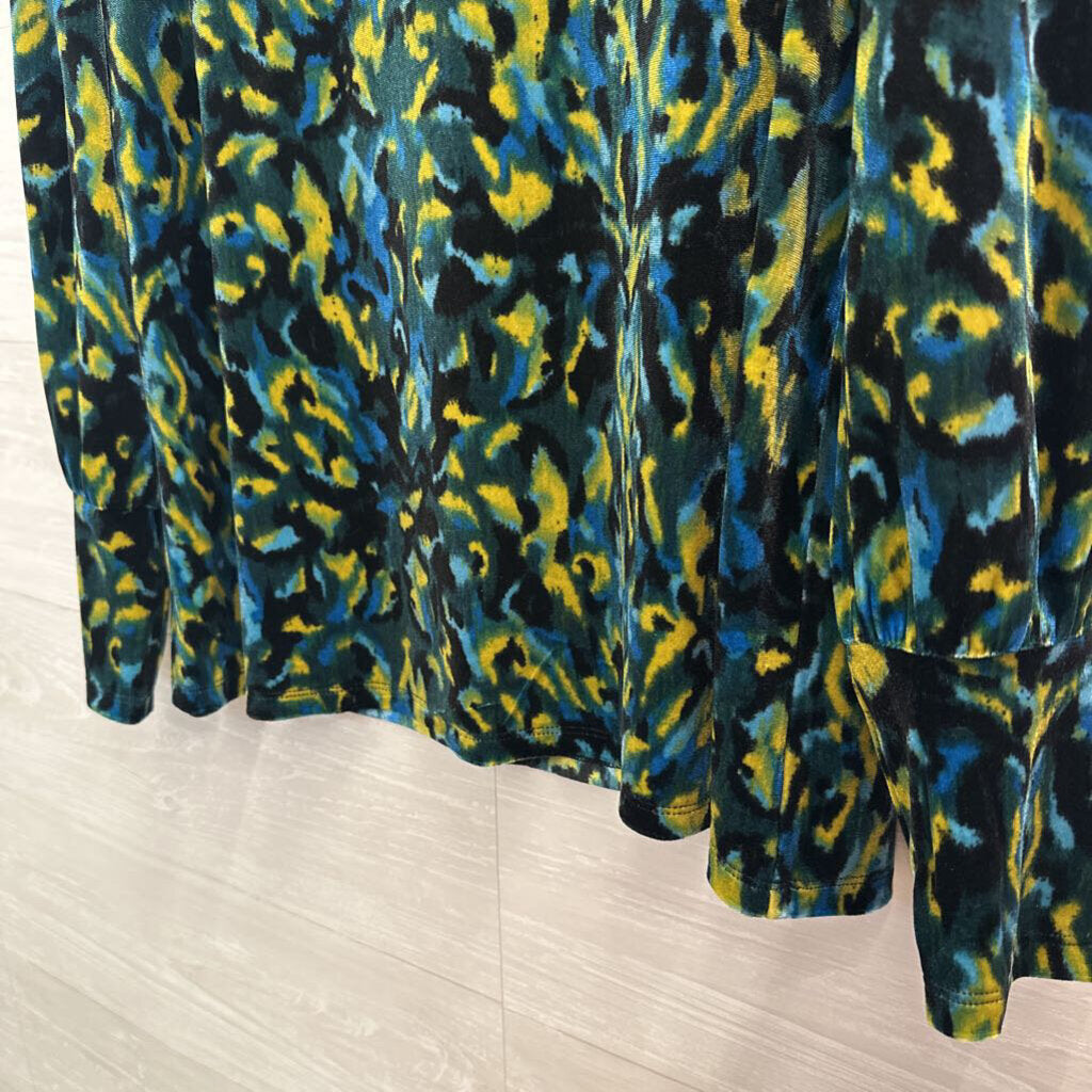 Chicos Blue/ Multi Velour Print Long Sleeve Top Large