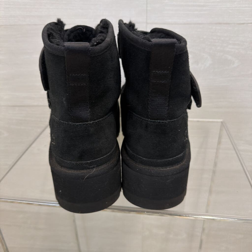 Ugg Black Suede Neumel Platform Chukka Boots 9