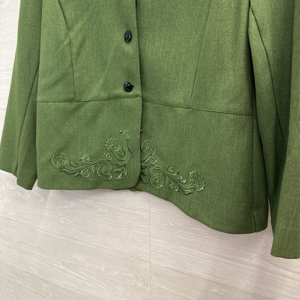 Nikki Green Embroidered Detail Jacket 16