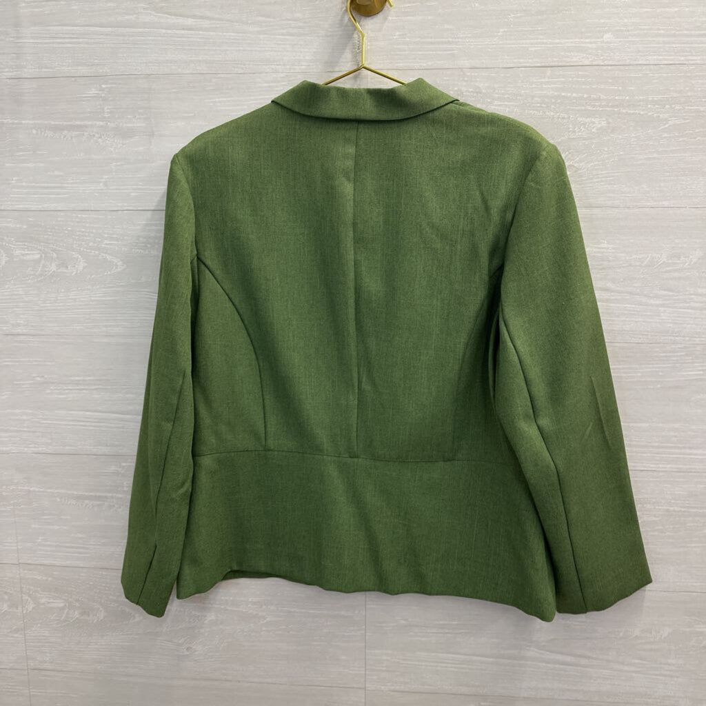 Nikki Green Embroidered Detail Jacket 16