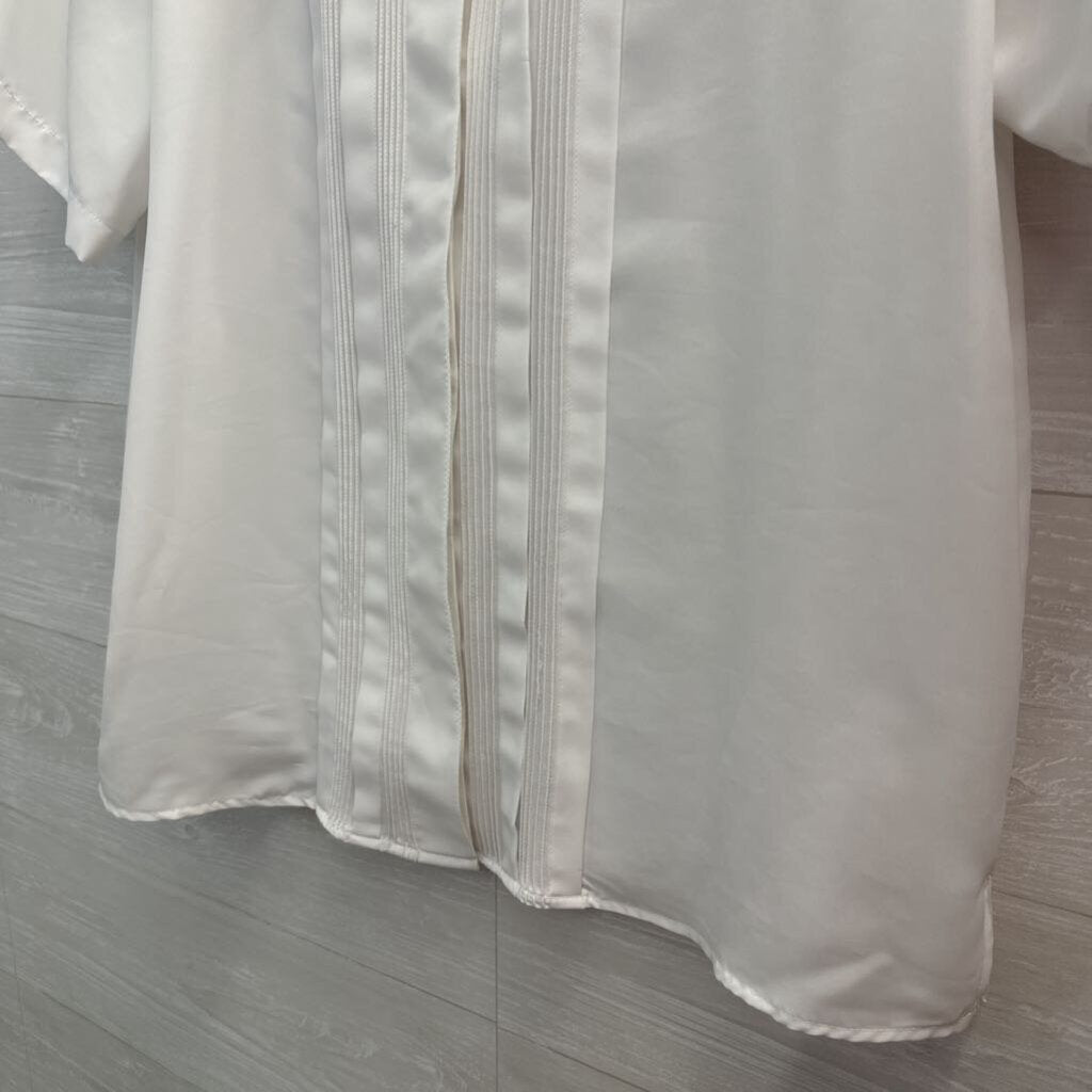 Vintage Fashion Attitudes White Pleated Detail Short Sleeve Button Down Top 18