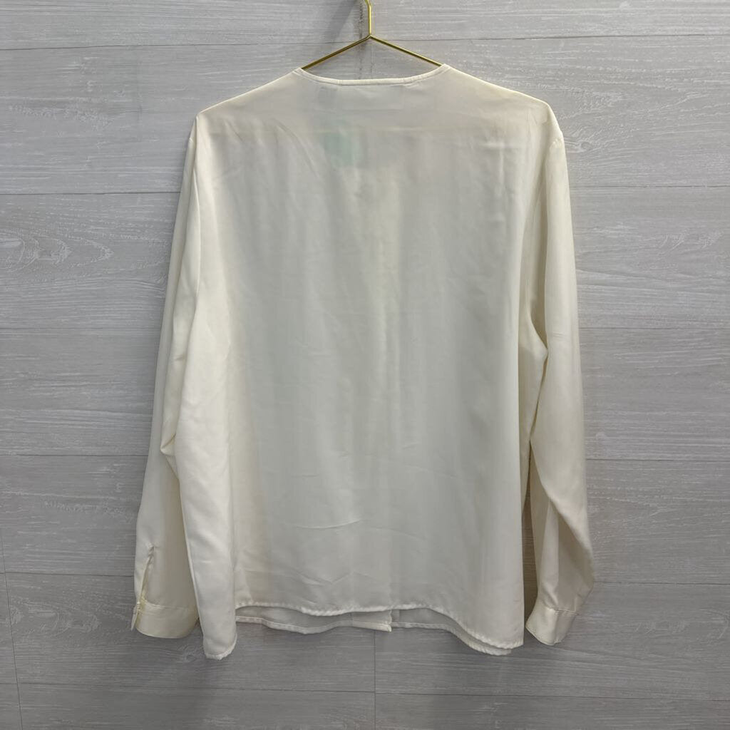 Vintage Claudia Richard White Embroidered Lace Long Sleeve Button Front Top 18