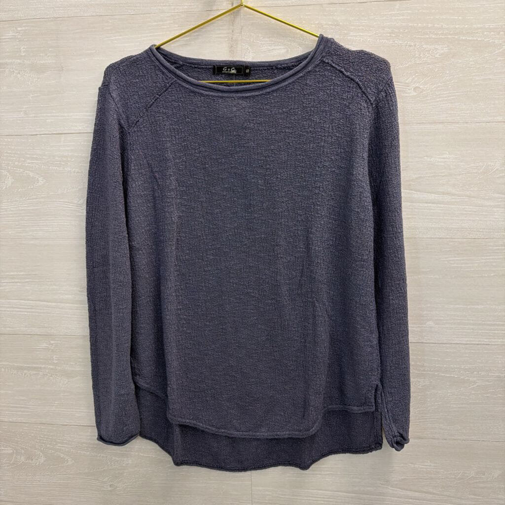 G and C Blue Knit Long Sleeve Top Small