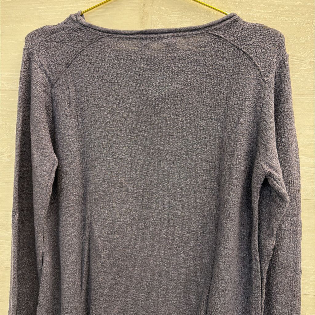 G and C Blue Knit Long Sleeve Top Small