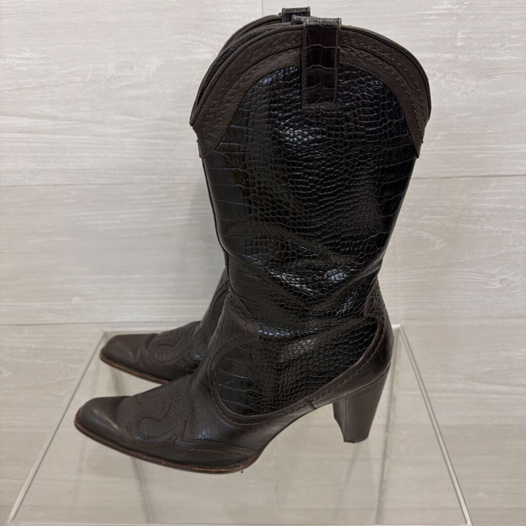 Stuart Weitzman Dark Brown Crocodile Embossed Leather Western Heeled Boots 9