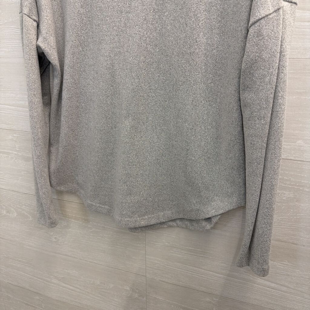 Fred David Grey Pearl Shoulder Detail Long Sleeve Top Large
