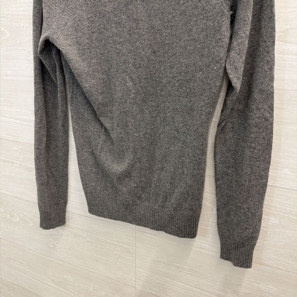 Ralph Lauren Sport Grey Knit V Neck Sweater Top Medium