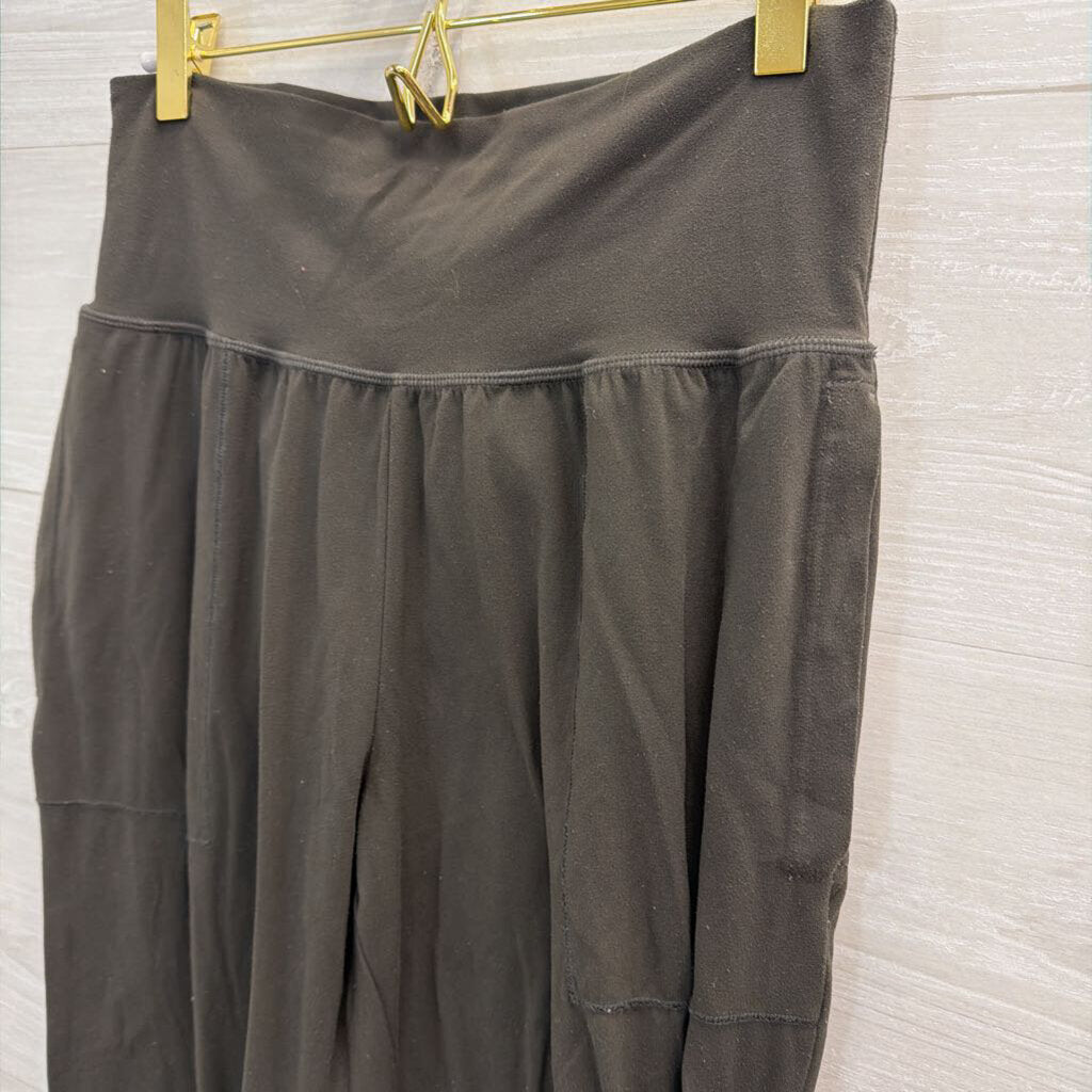 Athleta Grey Pull On Joggers Small