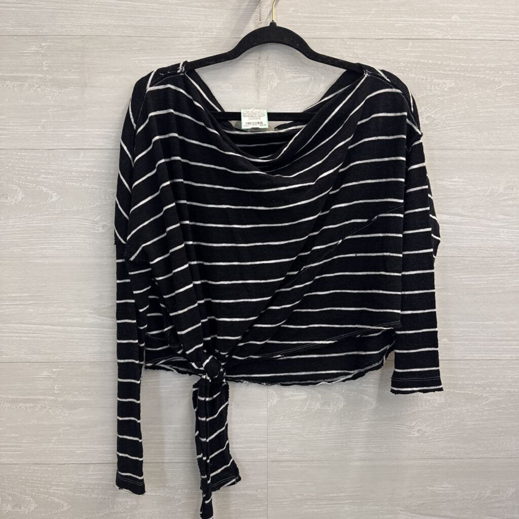 We The Free Black/ White Striped Off Shoulder Long Sleeve Tie Front Top Small