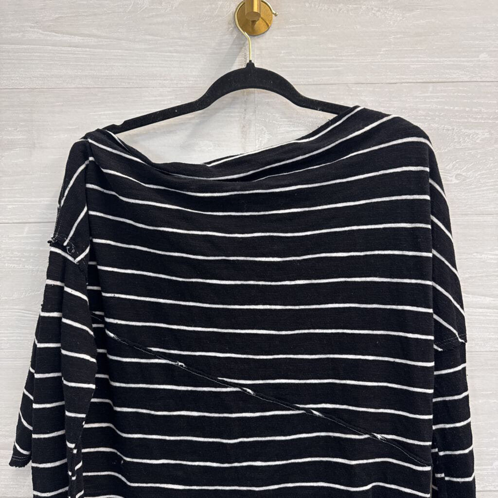 We The Free Black/ White Striped Off Shoulder Long Sleeve Tie Front Top Small