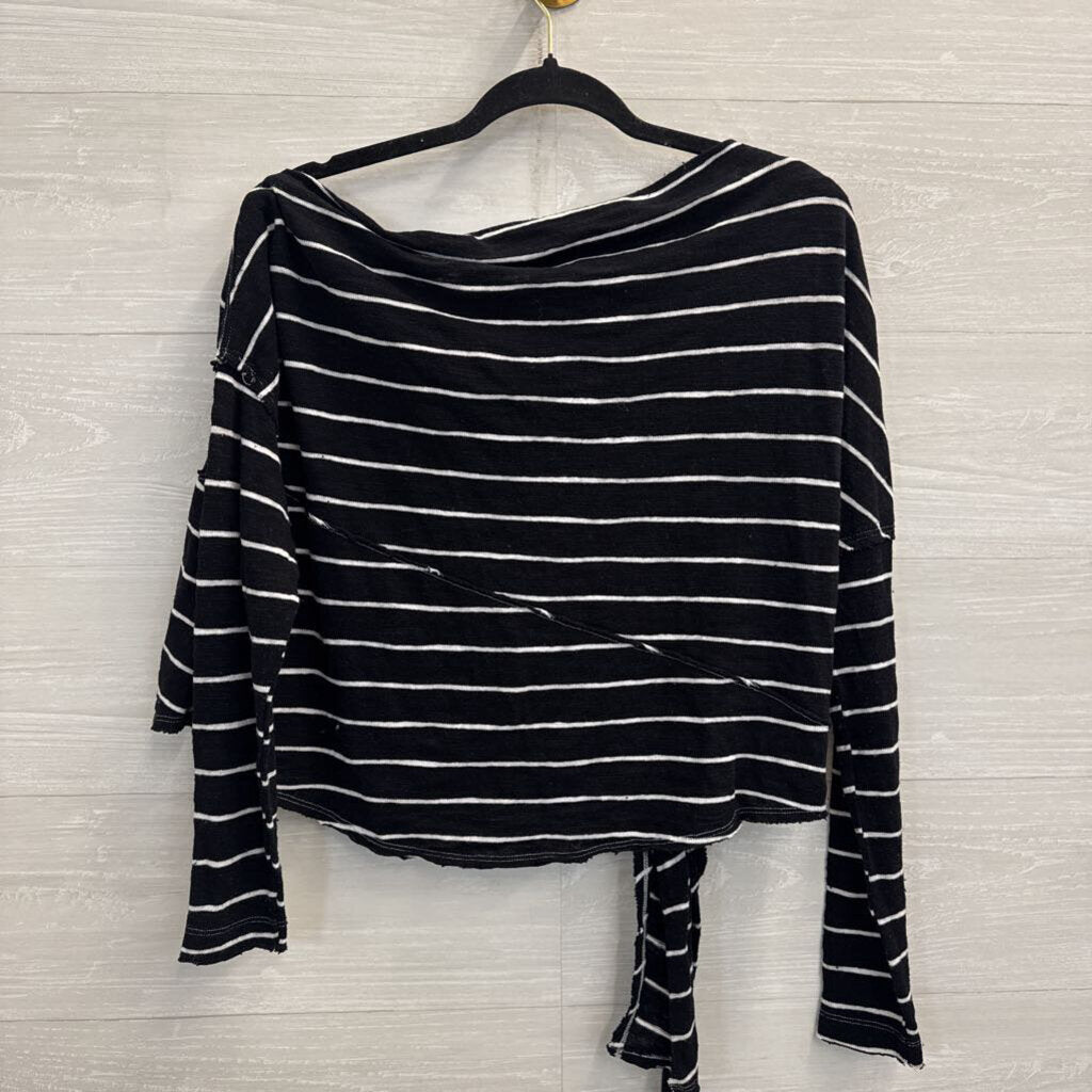 We The Free Black/ White Striped Off Shoulder Long Sleeve Tie Front Top Small