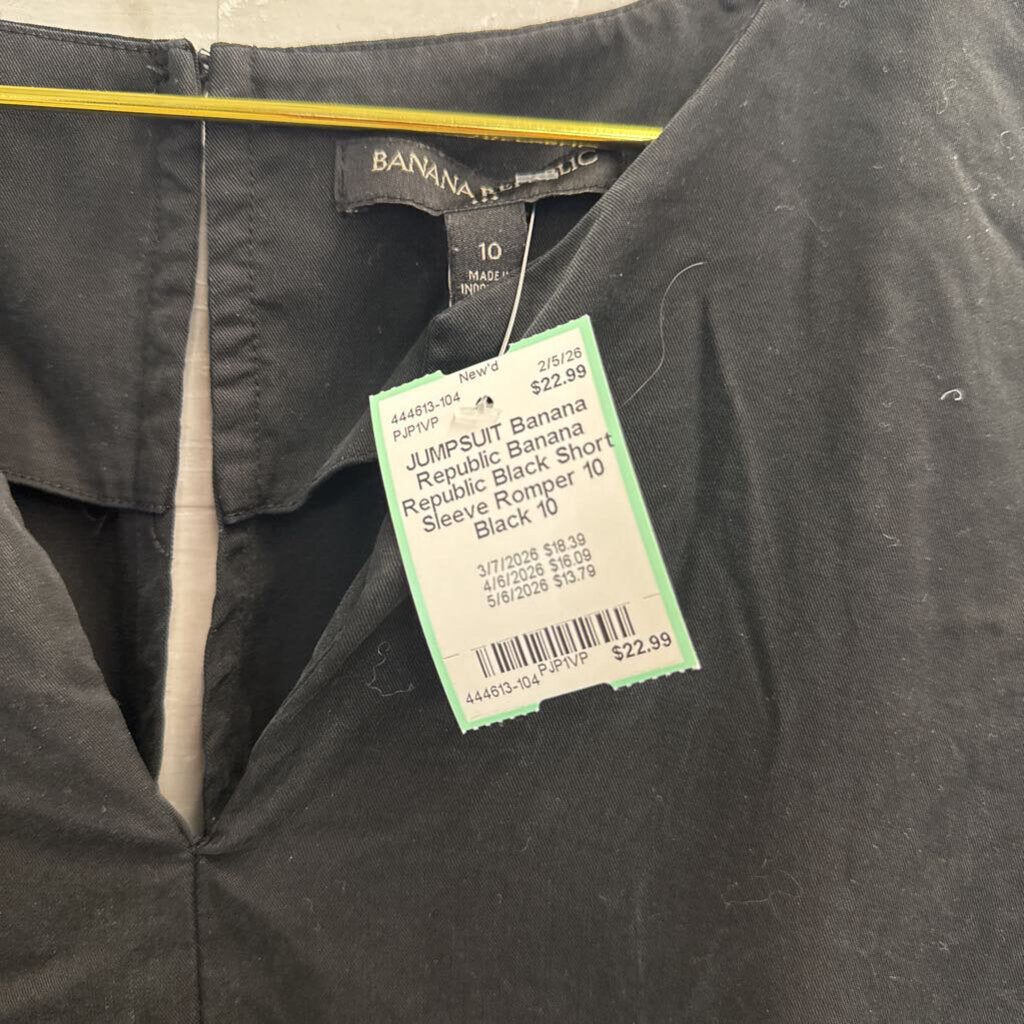 Banana Republic Black Short Sleeve Romper 10