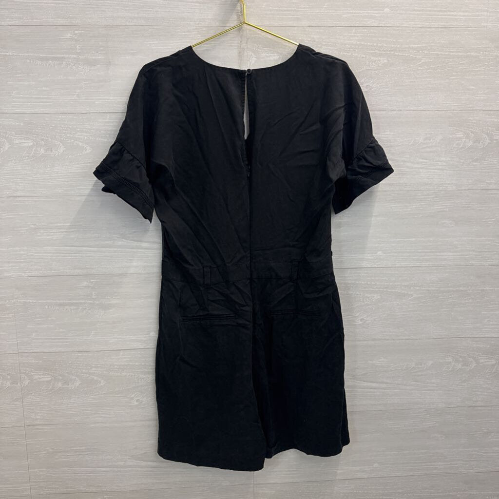 Banana Republic Black Short Sleeve Romper 10