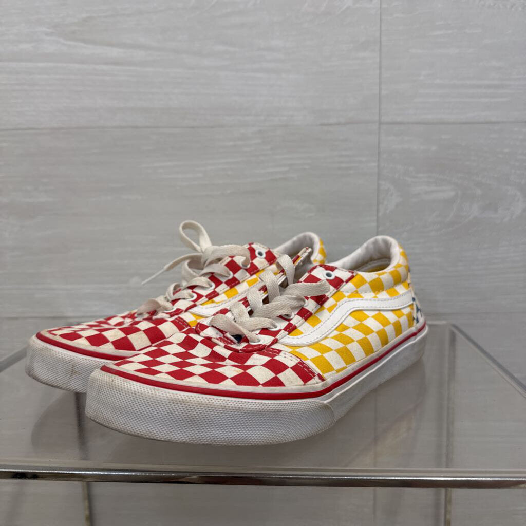 Vans White/ Multi Checkered Old Skool Sneakers 5 YOUTH