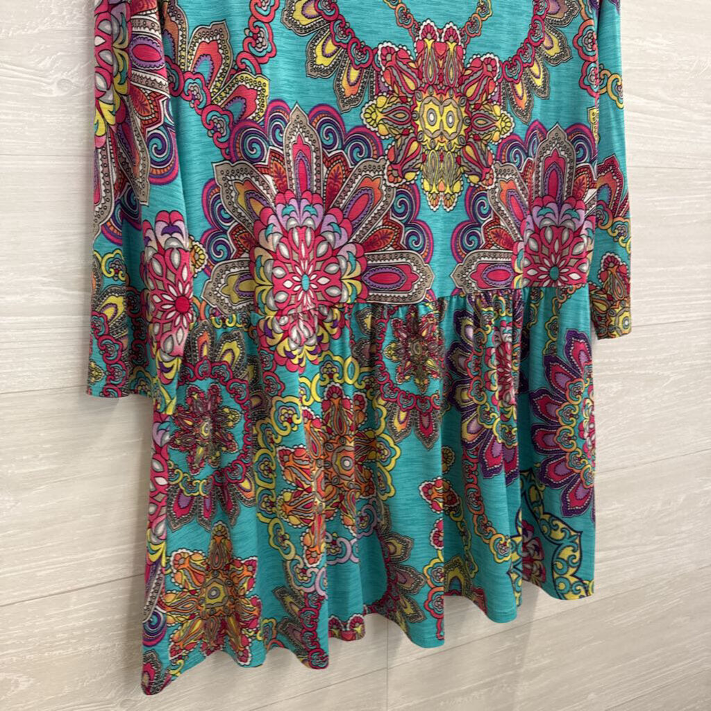 Honey Me Blue/ Multi Print Long Sleeve Babydoll Top Medium