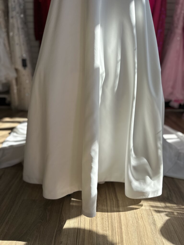 Stella York Plunge Simple A-Line Bridal Gown 10
