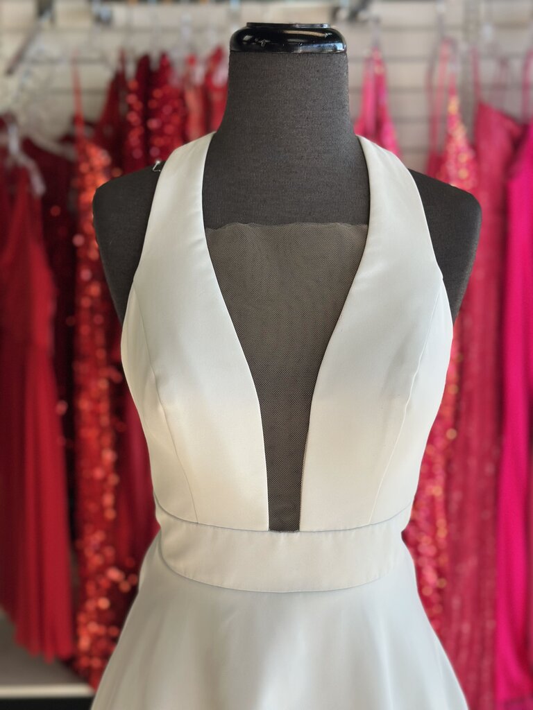 Stella York Plunge Simple A-Line Bridal Gown 10